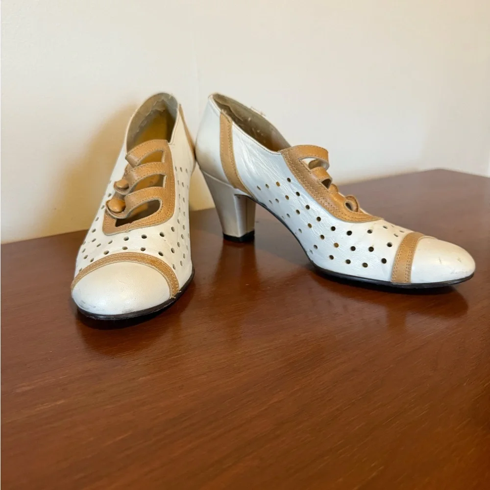 Re-Mix Cassandre Ivory/Tan Used Condition - Picture 2 of 6